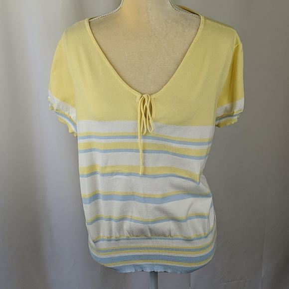 Liz Claiborne Tops - First Issue by Liz Claiborne cotton spring top